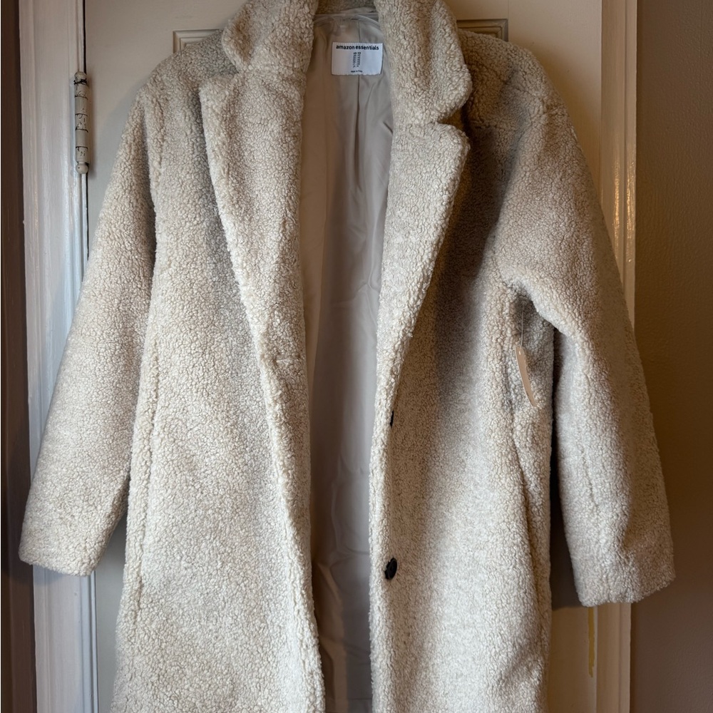 Cream Teddy Amazon Brand Winter Coat XS